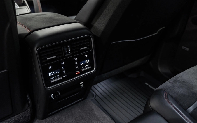 Porsche Cayenne cena 454900 przebieg: 75600, rok produkcji 2020 z Kraków małe 781